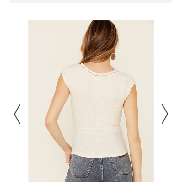 Shyanne Top - Picture 8 of 8